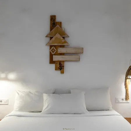 Petra Mini Pool 公寓 *