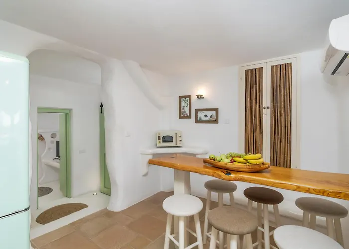 Petra Mini Pool Lejlighed *