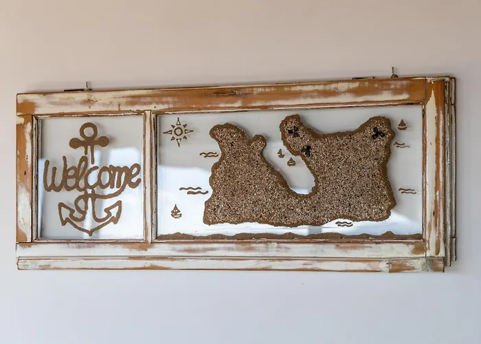 Petra Mini Pool Adamantas