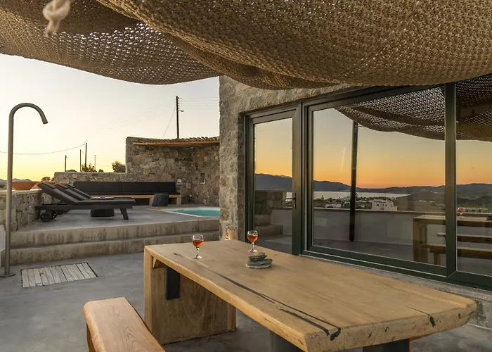 Apartamento Petra Mini Pool Adamantas (Milos)